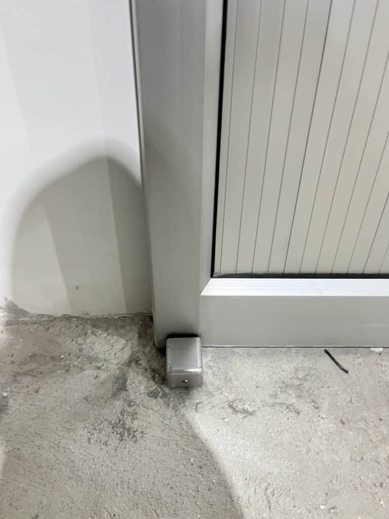 ภาพผลงานติดตั้งประตูบานเลื่อนอัตโนมัติอุตสาหกรรม สำหรับคลีนรูมและ GMP ที่สมุทรสาคร โดย OZ DOOR (4)