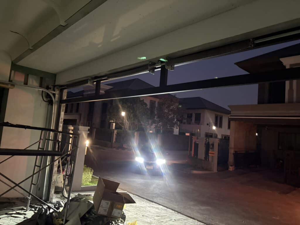 Installation photo of Standard Garage Door for Single House in Nonthaburi by OZ DOOR (3)