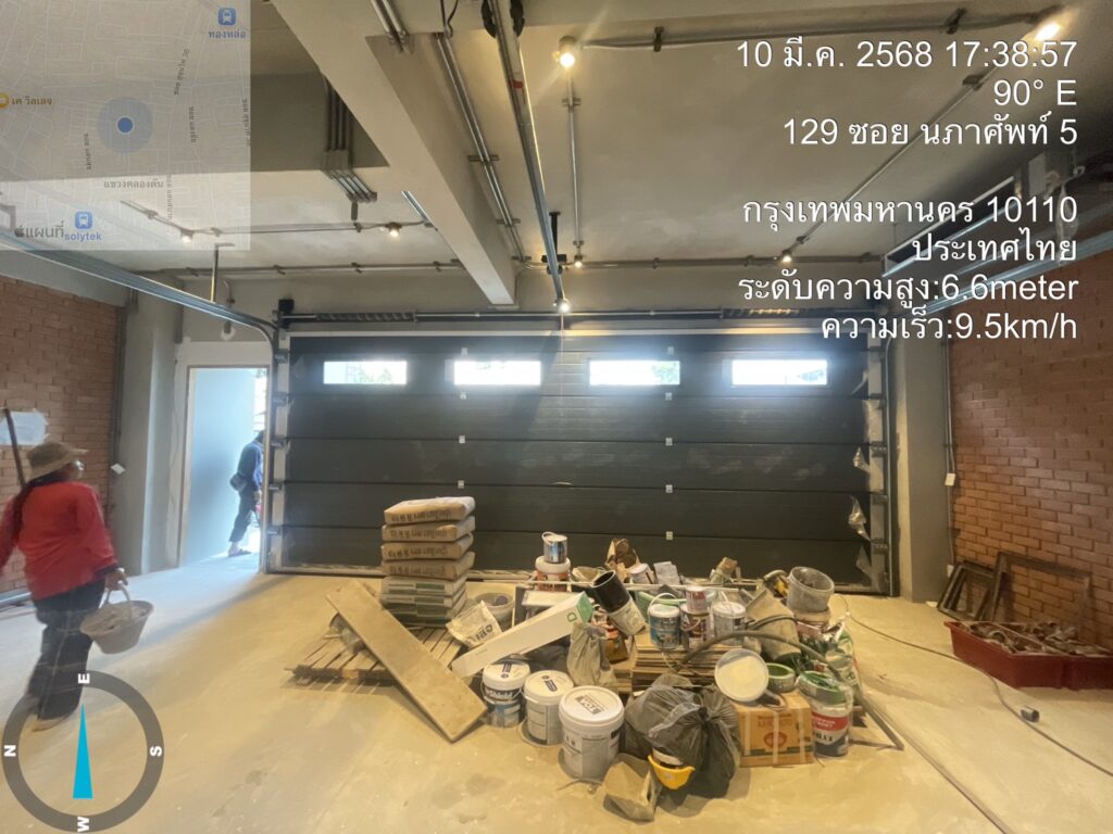 Installation photo of Standard Garage Door for Single House in Bangkok by OZ DOOR (3)
