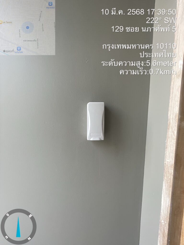 Installation photo of Standard Garage Door for Single House in Bangkok by OZ DOOR (7)