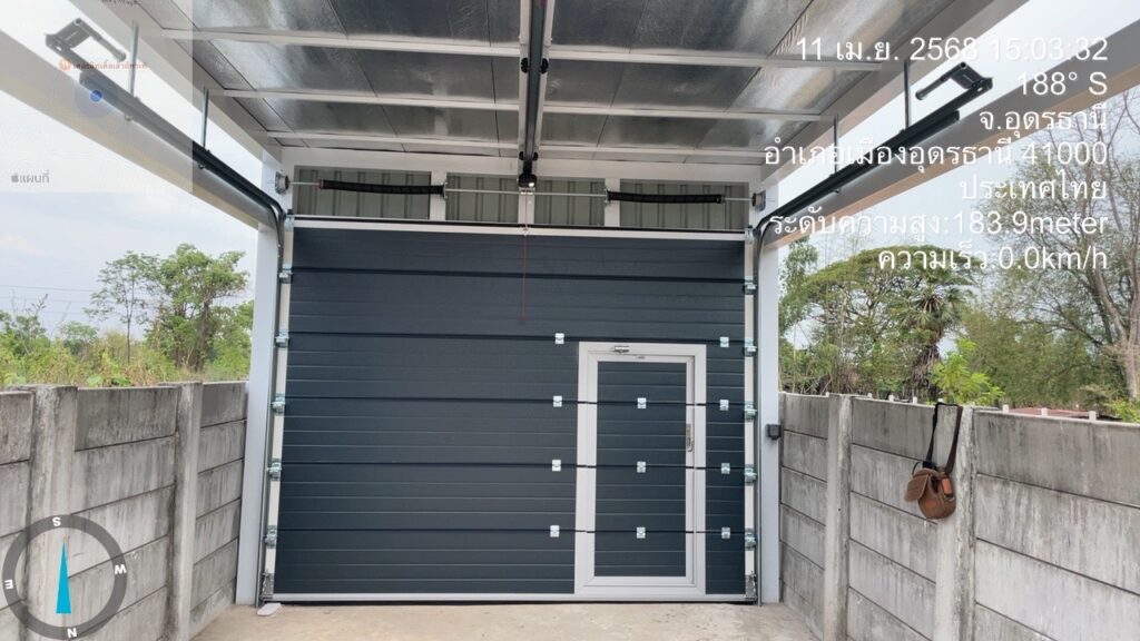 Installation photo of Standard Garage Door for Single House in Udon Thani by OZ DOOR (2)