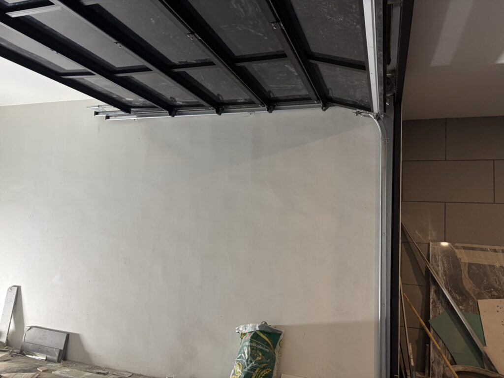 Installation photo of Garage Doors for Single House in Bangkok by OZ DOOR (4)