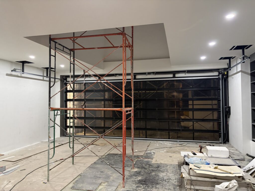 Installation photo of Garage Doors for Single House in Bangkok by OZ DOOR (8)