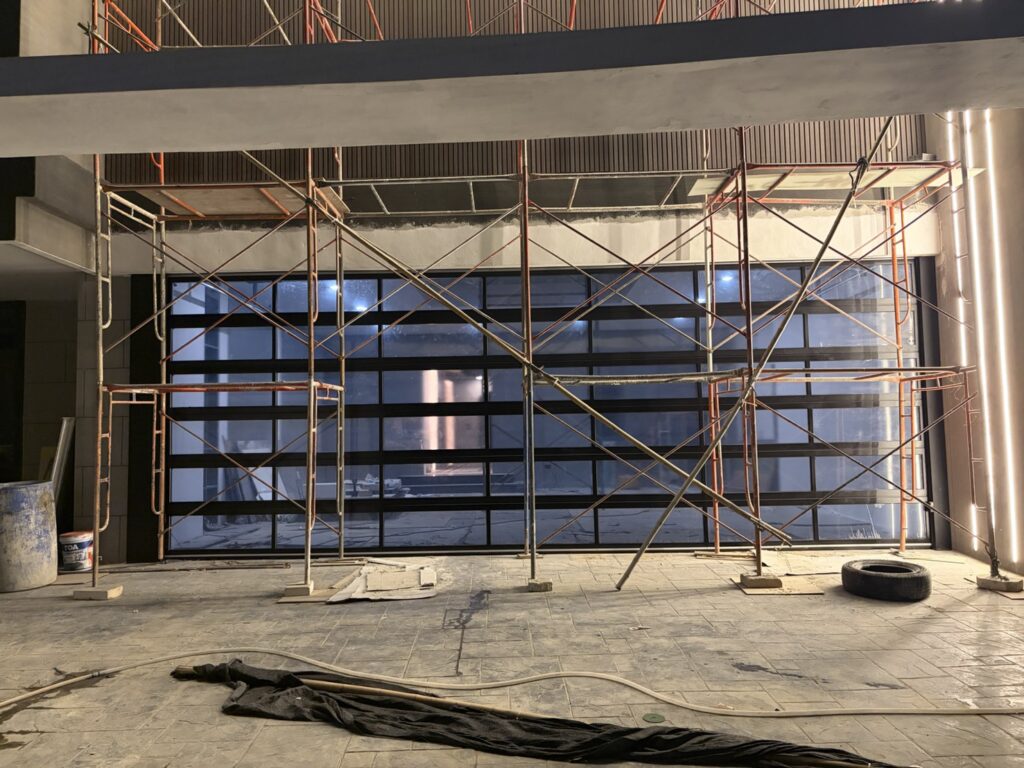 Installation photo of Garage Doors for Single House in Bangkok by OZ DOOR (9)