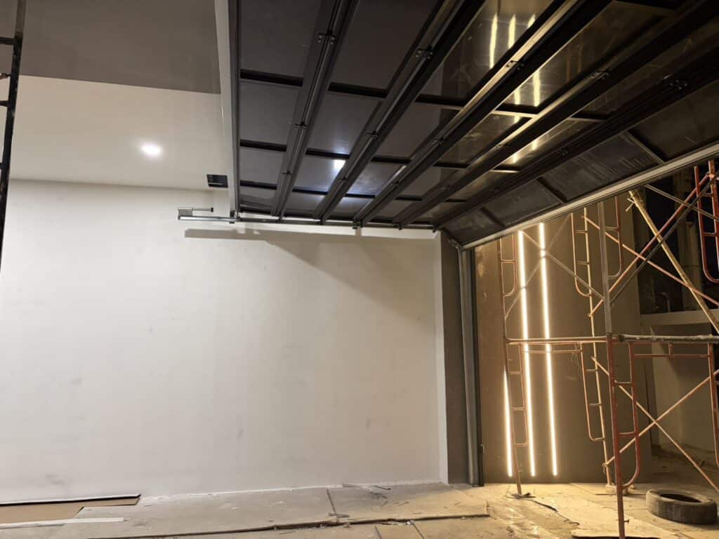 Installation photo of Garage Doors for Single House in Bangkok by OZ DOOR (10)