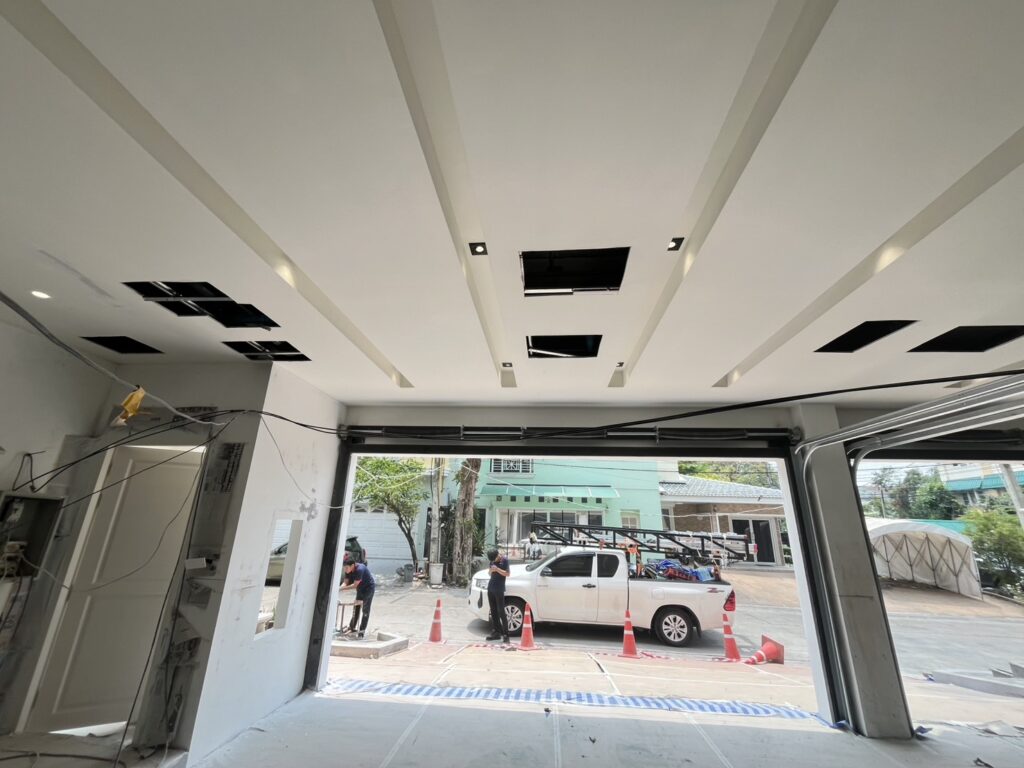 Installation photo of Garage Doors for Single House in Bangkok by OZ DOOR (2)