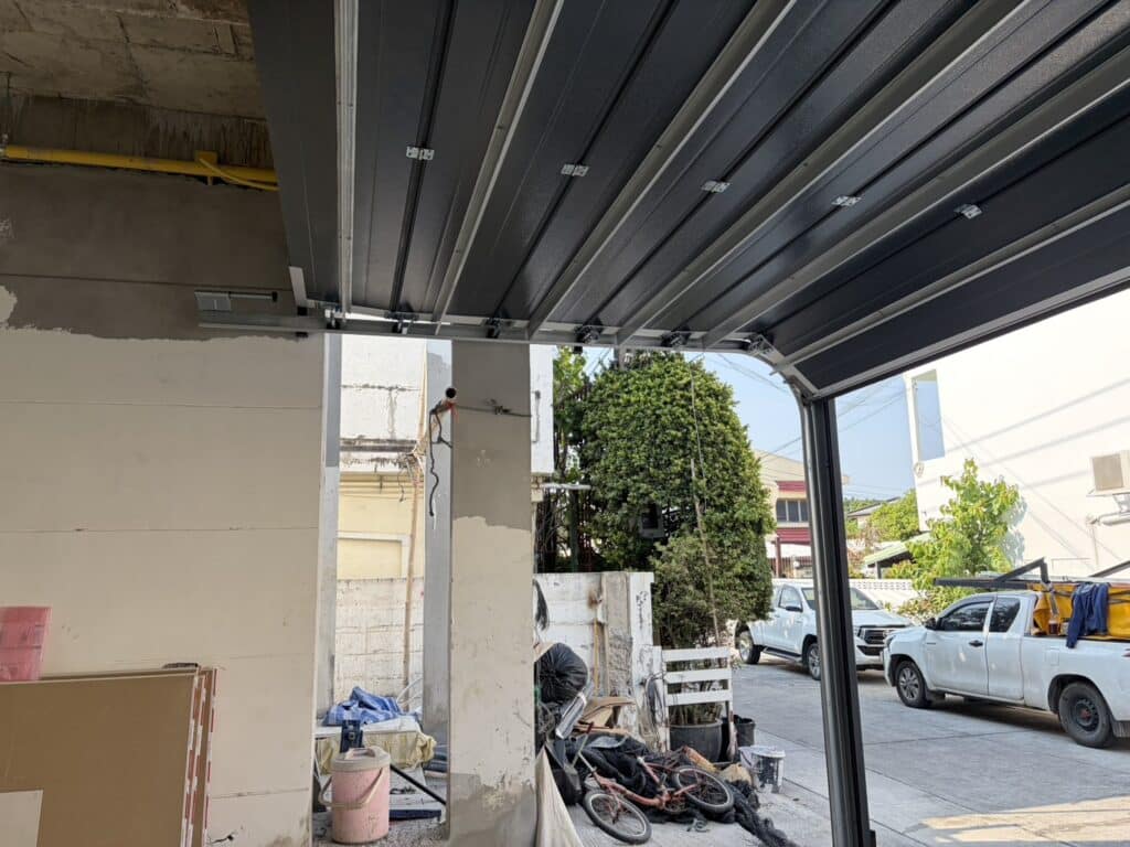 Installation photo of Garage Doors for Single House in Bangkok by OZ DOOR (6)