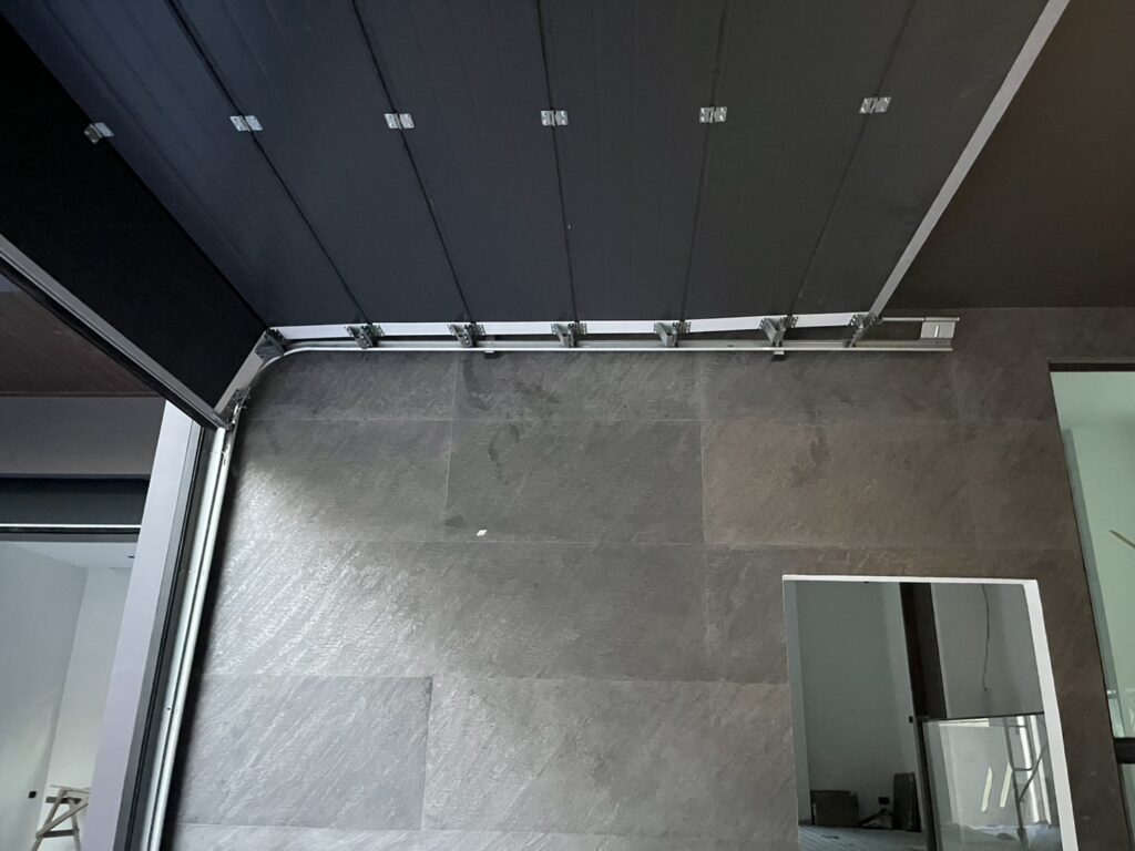 Installation photo of Garage Doors for Single House in Nonthaburi by OZ DOOR (10)