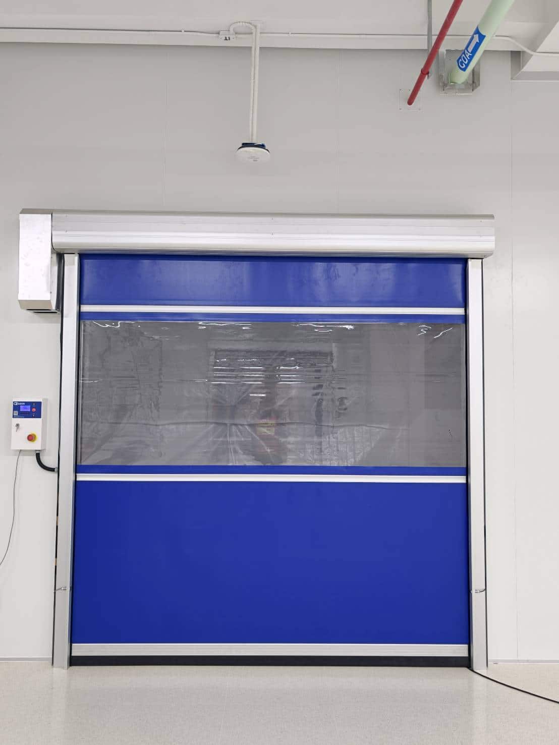 ภาพผลงานติดตั้งประตูไฮสปีด รุ่น Standard สำหรับอาหารและเครื่องดื่ม ที่ปทุมธานี โดย OZ DOOR (2)