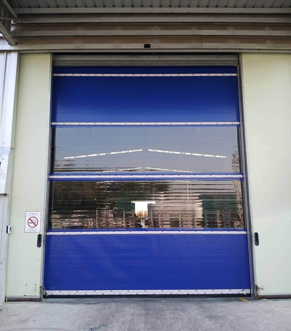 ภาพผลงานติดตั้งมาตรฐาน สำหรับโรงงานอุตสาหกรรม ที่ชลบุรี โดย OZ DOOR