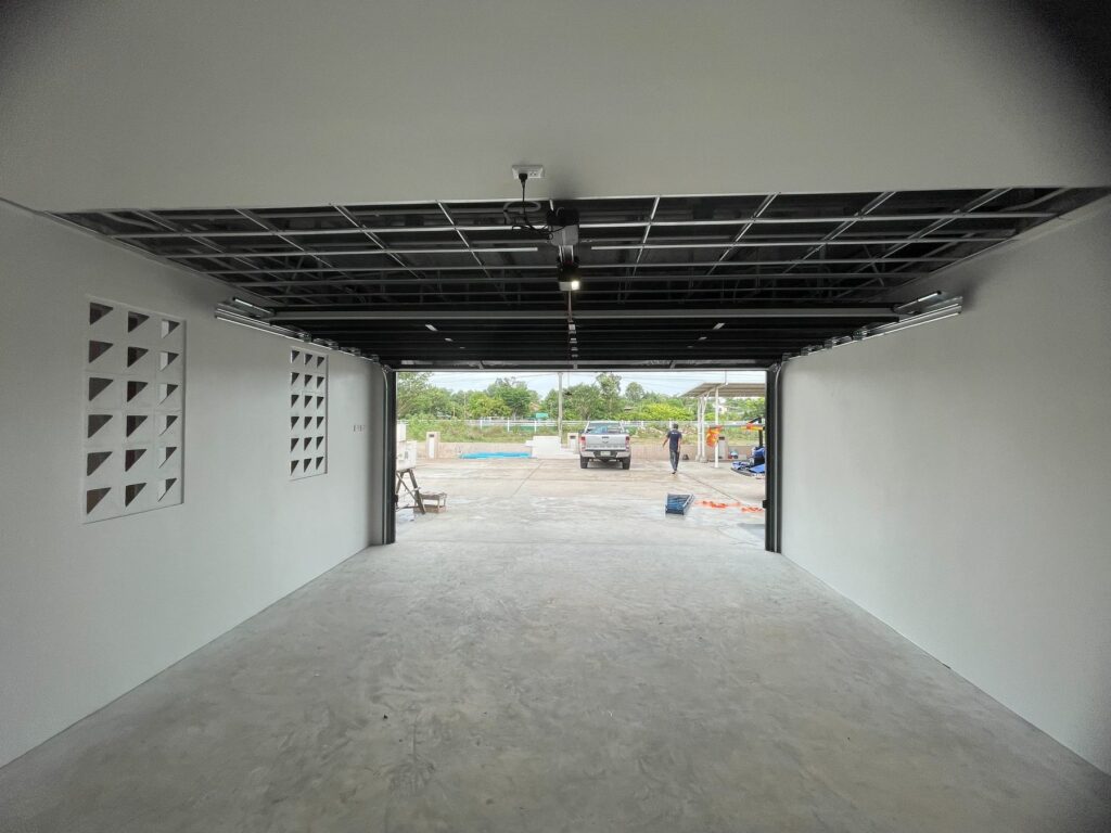 Installation photo of Full View Garage Door for Single House in Surin by OZ DOOR (2)