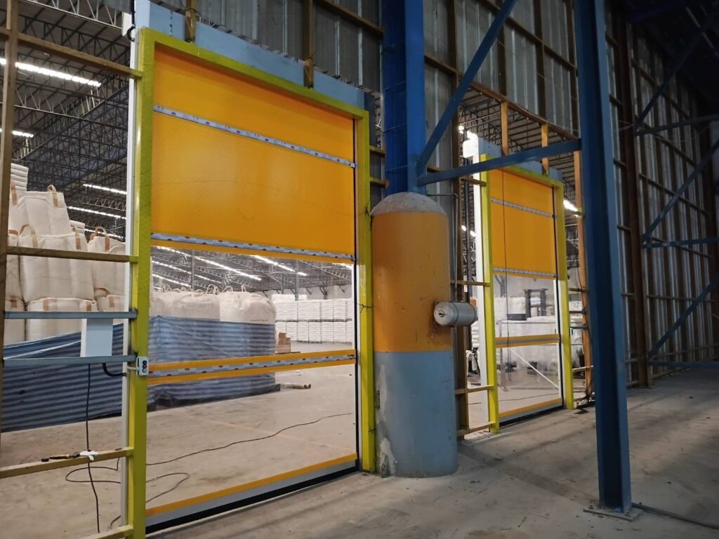 Installation photo of High Speed Doors for Manufacturing in Nakhon Ratchasima by OZ DOOR (2)