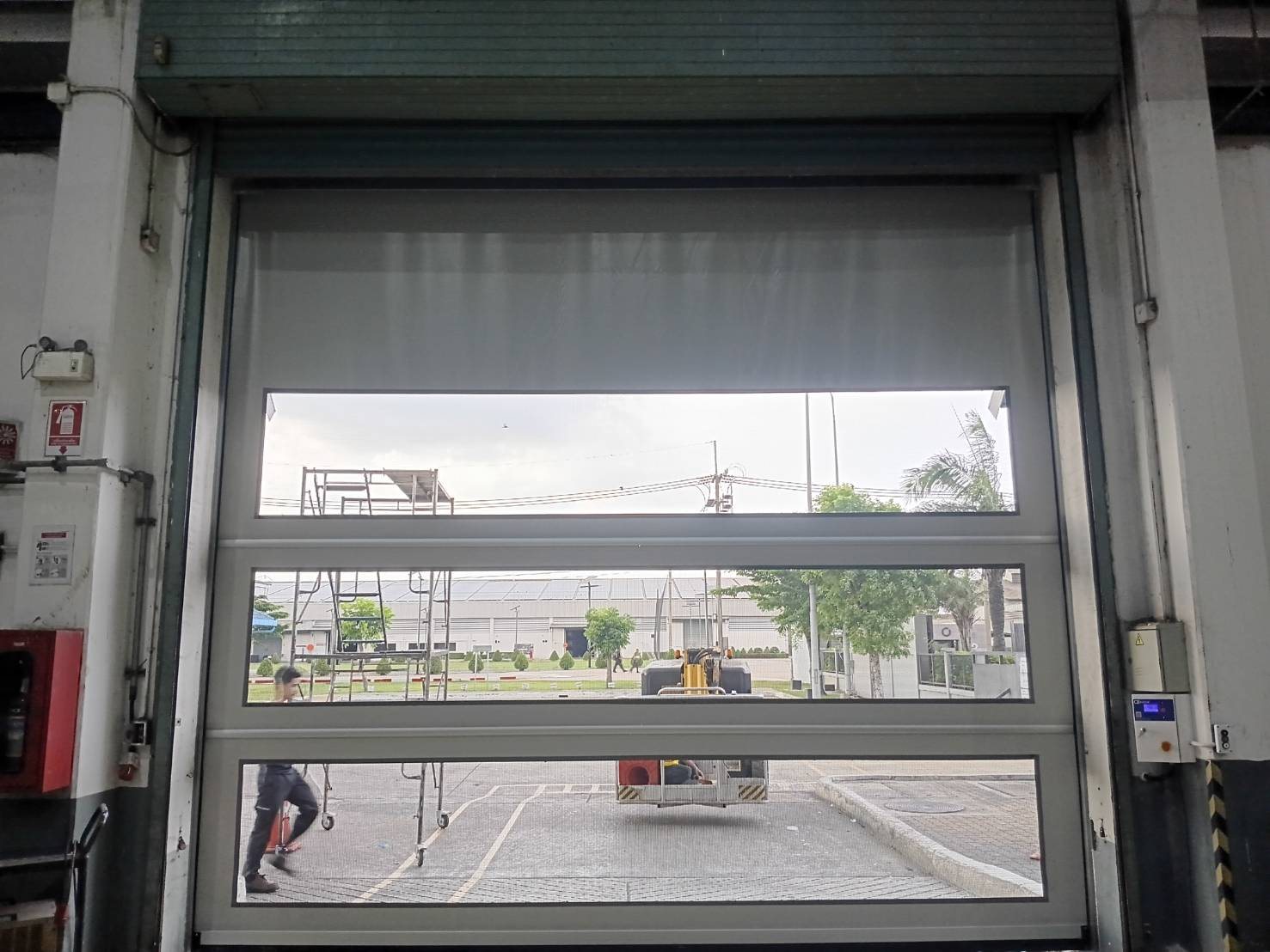 Installation photo of Standard High Speed Door for Cold Storage in Phra Nakhon Si Ayutthaya by OZ DOOR