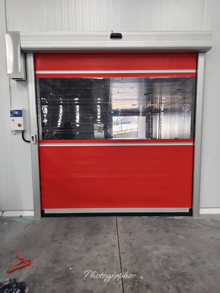 Installation photo of High Speed Doors for Cold Storage in Rayong by OZ DOOR