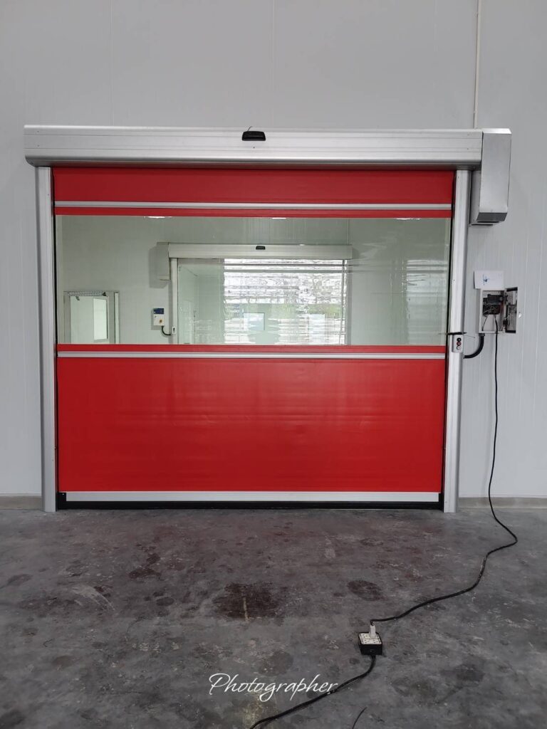 Installation photo of High Speed Doors for Cold Storage in Rayong by OZ DOOR (5)